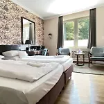 Romantik Kieler Kaufmann 4* Κίελο